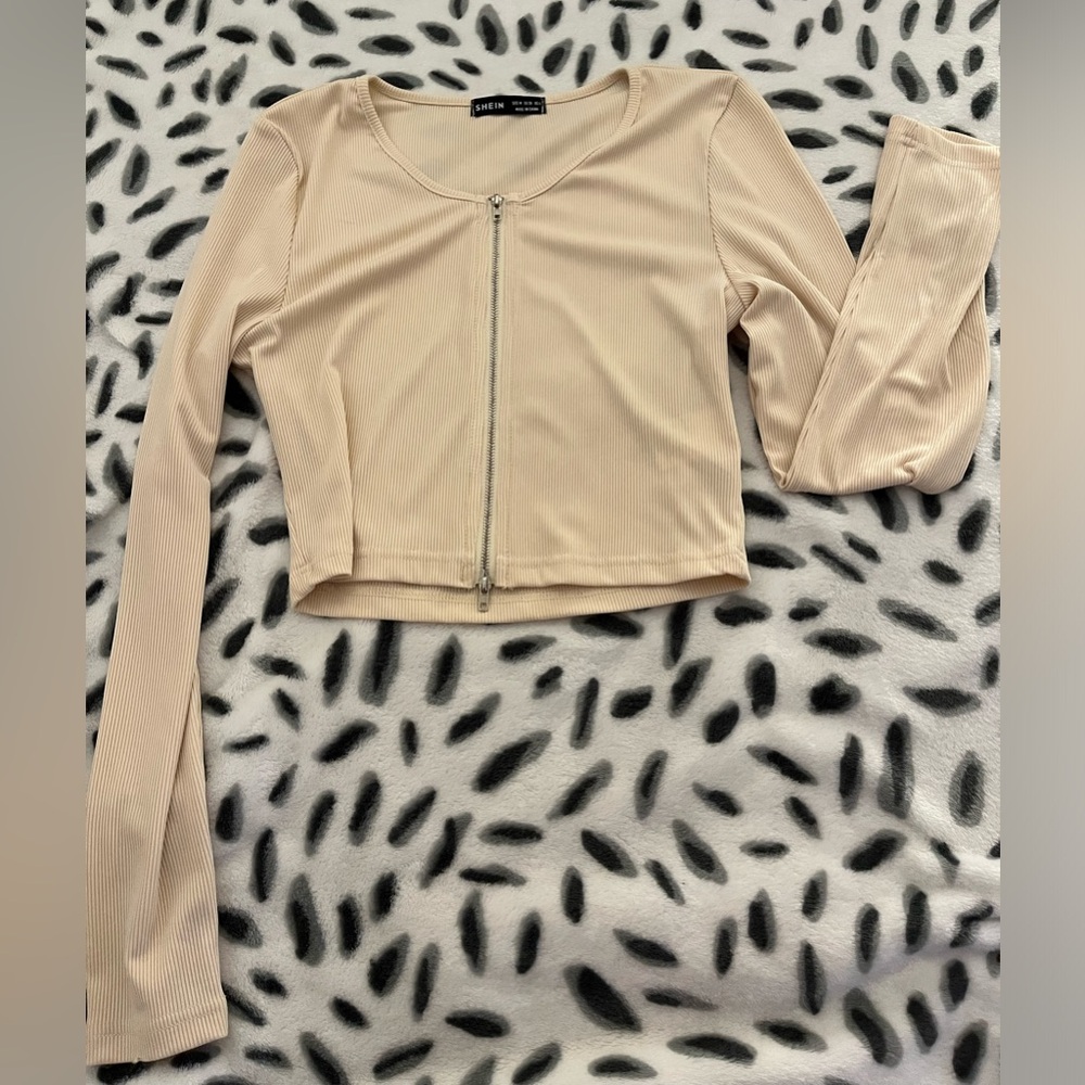 Zip up Top